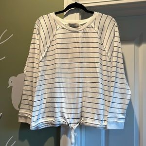 Vintage Havana Beach vibe pullover